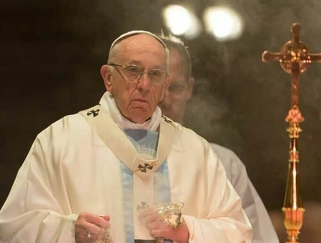 Papa francesco altezza